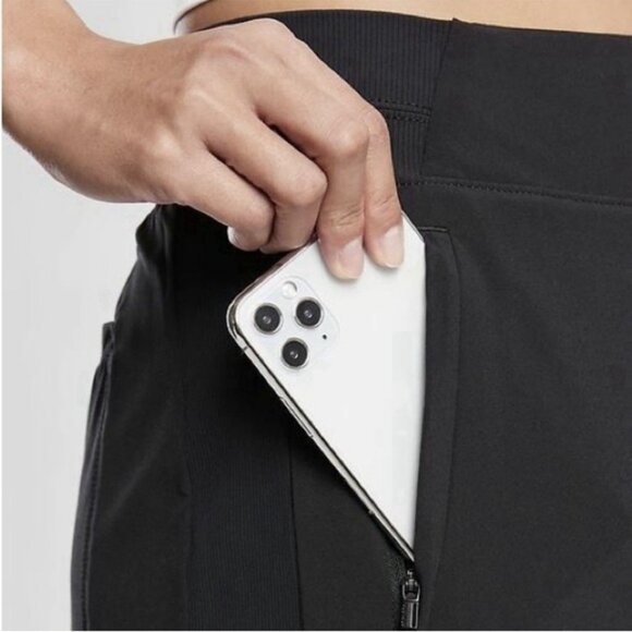 Athleta Brooklyn Mid Rise Active Skort (Size 14) Black 16” Work Travel Tennis - Picture 7 of 10